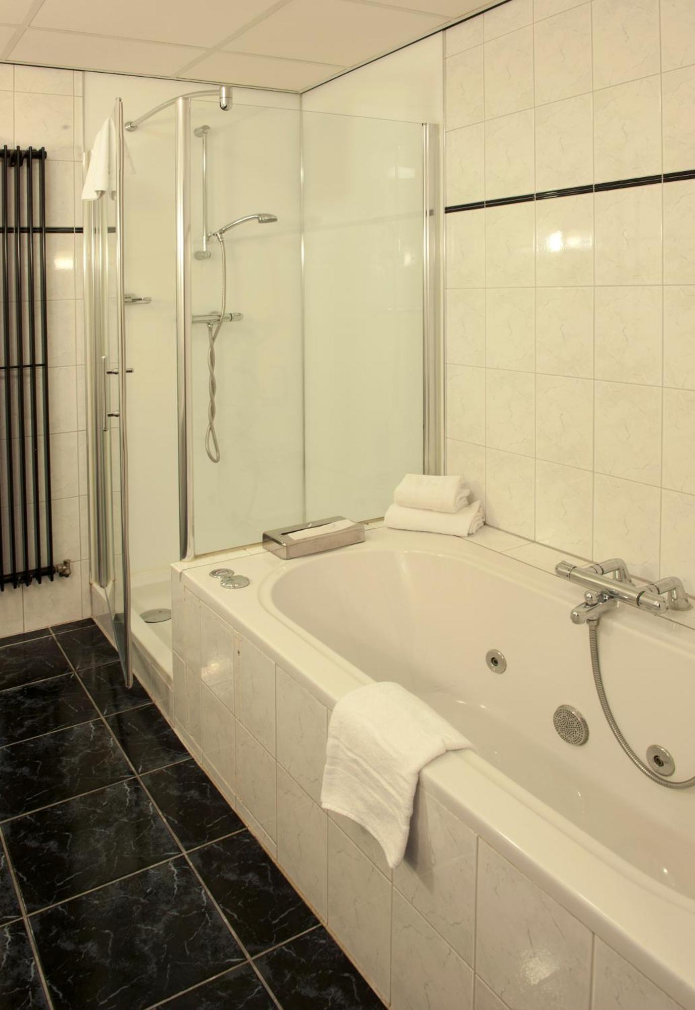 Hotel Wapen Van デルデン エクステリア 写真