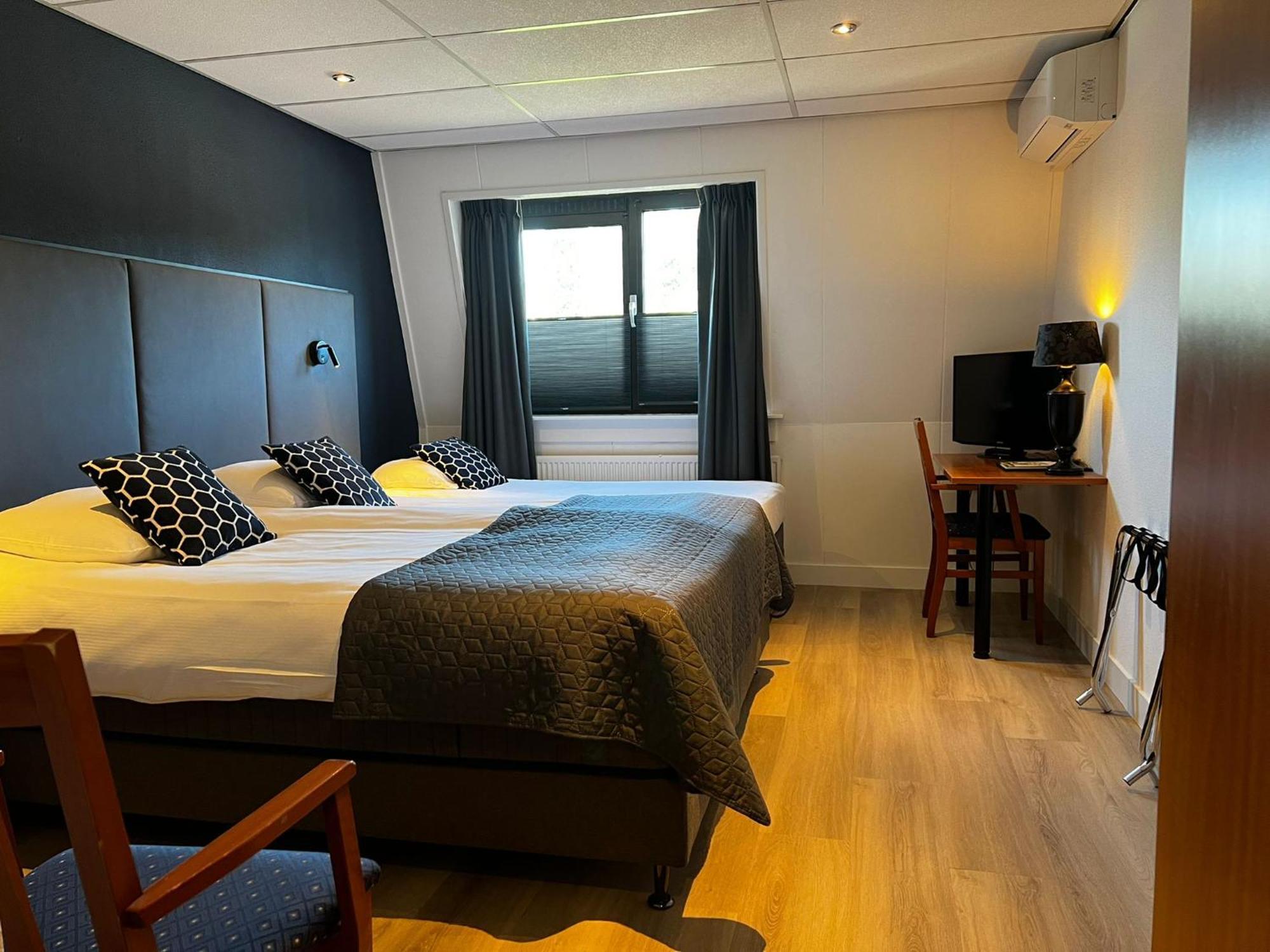 Hotel Wapen Van デルデン エクステリア 写真